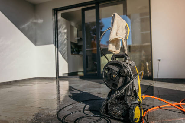 Best Pool Deck Cleaning  in Inver Grove Heights, MN